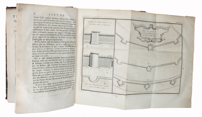 Architecture Militaire, ou L'Art de Fortifier, Qui enseigne d'une manière courte & facile. La Construction de toutes sortes de Fortifications Régulières & Irrégulières; Deux nouveau Systemes pour construire, avec beaucoup moins de Dépense, des Pl...