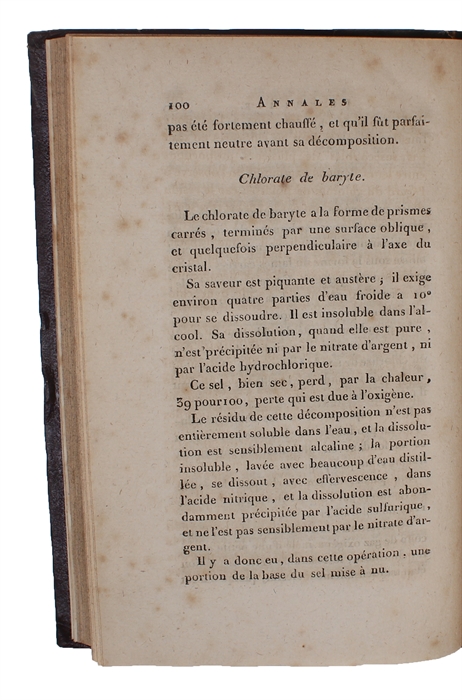 Ueber die Diffraction des Lichts. (Mèmoires de l'acad. roy. des Scences etc. T. V. p. 339). (+) Auszug aus einer Abhandlung über die Reflexion des Lichts. (Ann. de chim. et de phys. T. XV p.379).