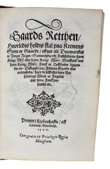 Omfattende: 1. Stormectigste, Høyborne Førstis.... Christians den Tredie... Recess, Offuerseet, oc met ny Article forbedrit, Paa Koldinghuss, Aar... M.D. LVIII. - 2. Konning Frederich den Andens Haandfæstning, vdgiffuen, Aar effter Guds Byrd, M.D.LIX.....