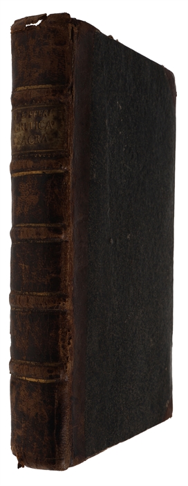 Critica sacra, de sacri Codicis partitione, editionibus variis, linguis originalibus & illibata puritate Fontium, interpretatione Scripturae legitima, nec non eiusdem translatione in Linguas totius universi, de Masora & Kabbala, Talmude denique & Alco...